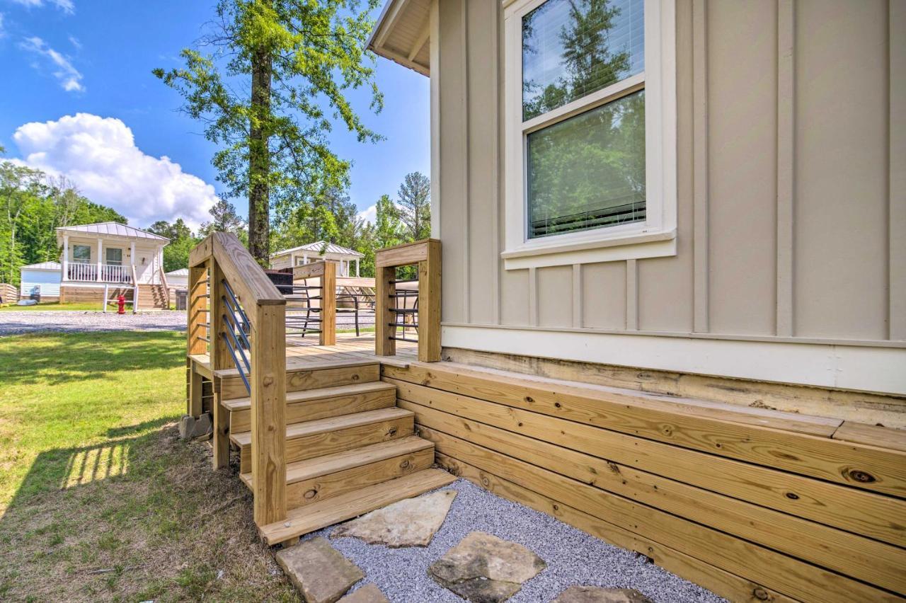 Modern Starkville Tiny Home Near Dining And Msu ภายนอก รูปภาพ